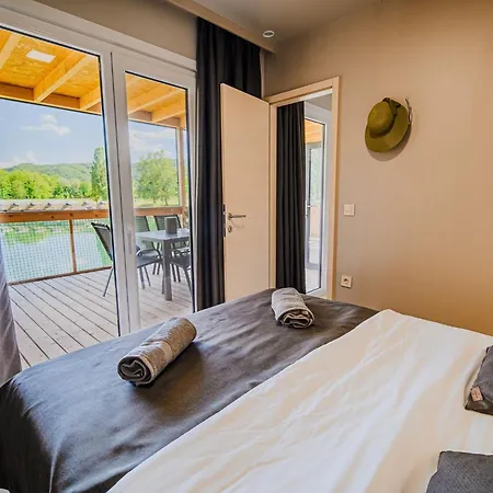 Three Bedroom Mobile Ferienhaus