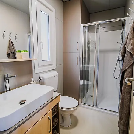 Ferienhaus Three Bedroom Mobile *